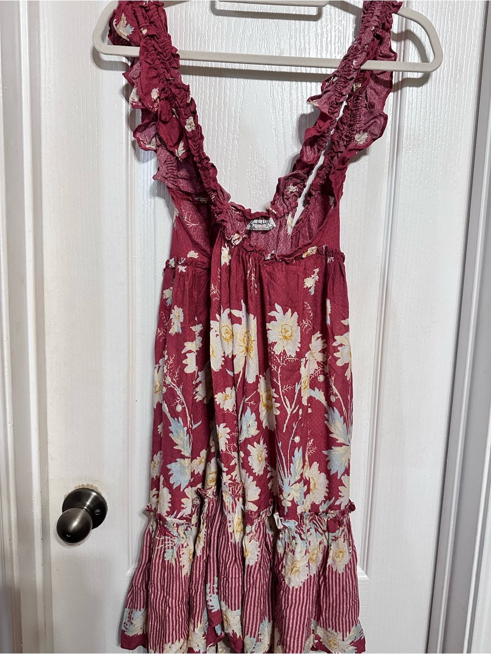 Free-People-Bali-Wild-Daisy Slip - Picture 3 of 5
